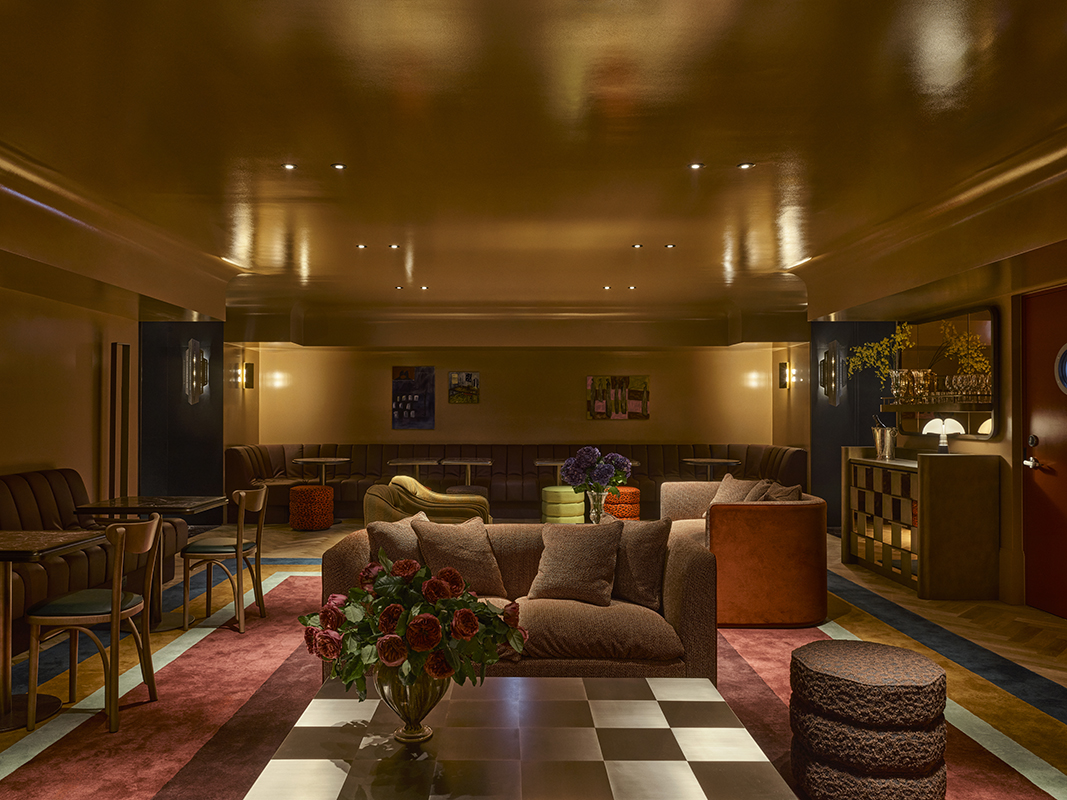 HANNAH ST HOTEL - 112525_0080