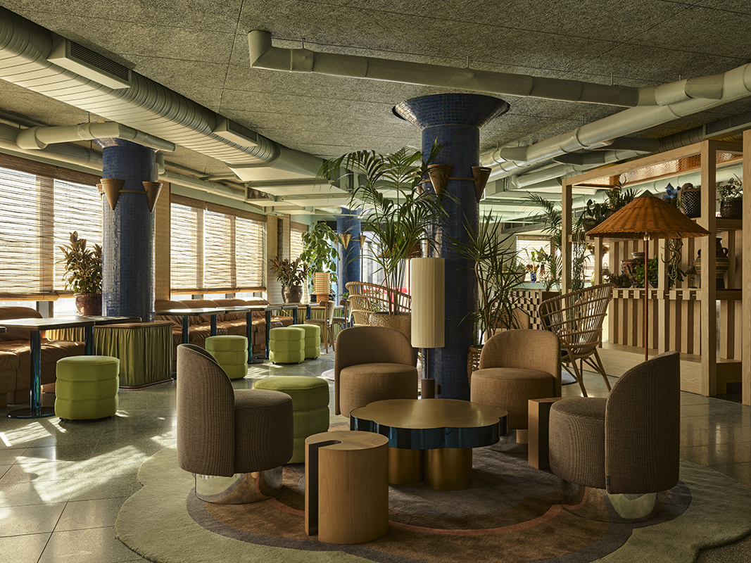 HANNAH ST HOTEL - 112525_0111