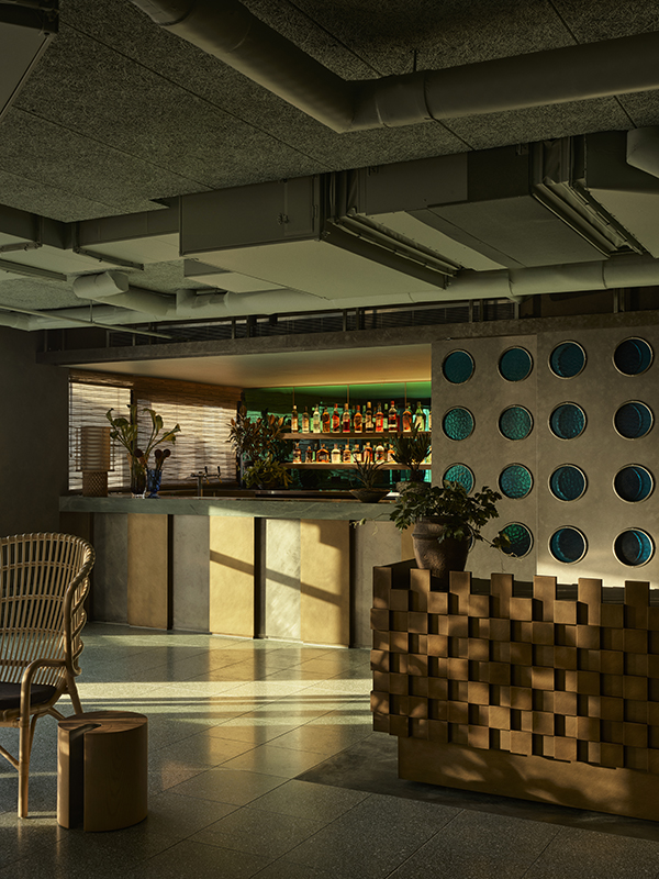 HANNAH ST HOTEL - 112525_0141