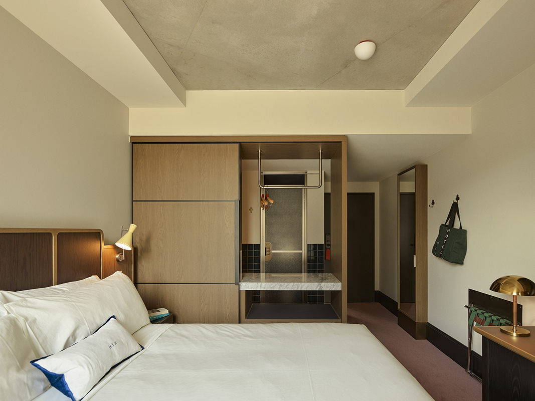 HANNAH ST HOTEL - 120825_0030 copy 2